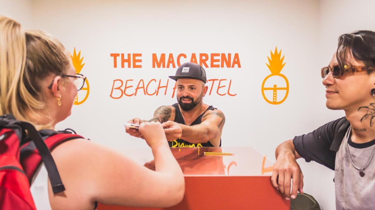 The Macarena Beach Hostel Лагуш Екстер'єр фото