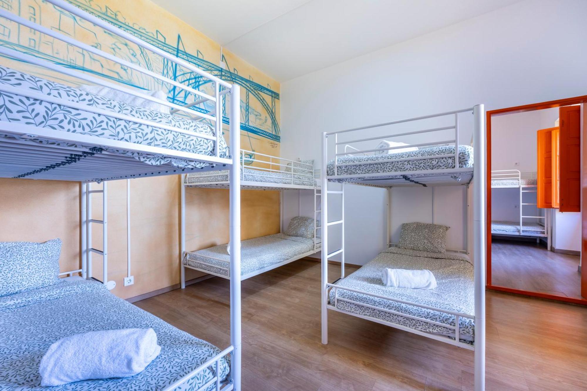 The Macarena Beach Hostel Лагуш Екстер'єр фото